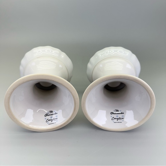 Casafina Portugal The Nutcracker  
Christmas Candy Cane Candleholder - Picture 7 of 8